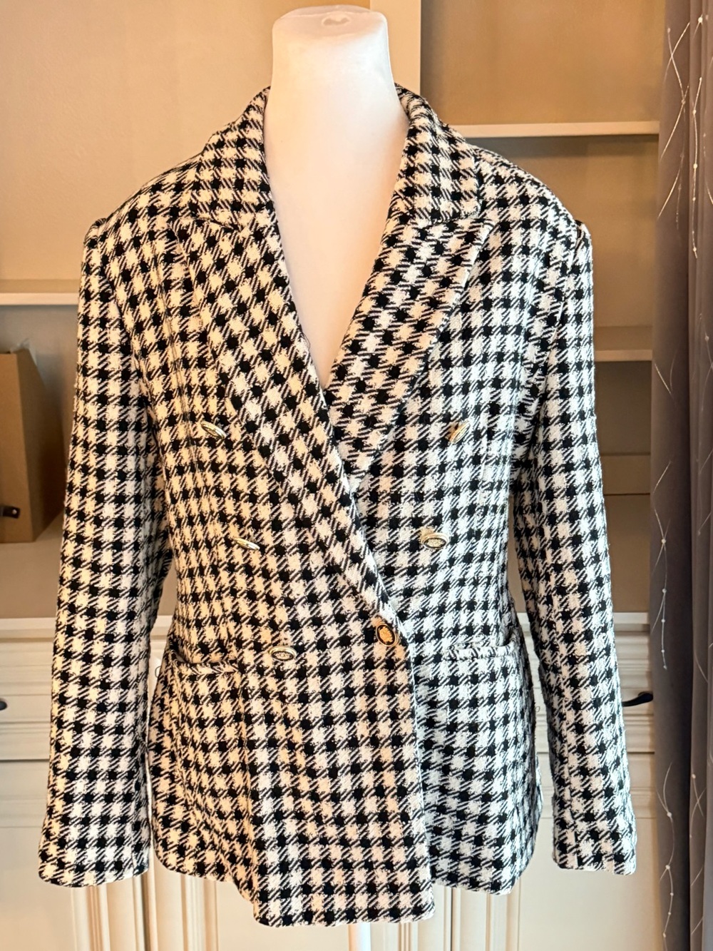Zara Double Breasted Black White Houndstooth
Jacket Blazer Sz L